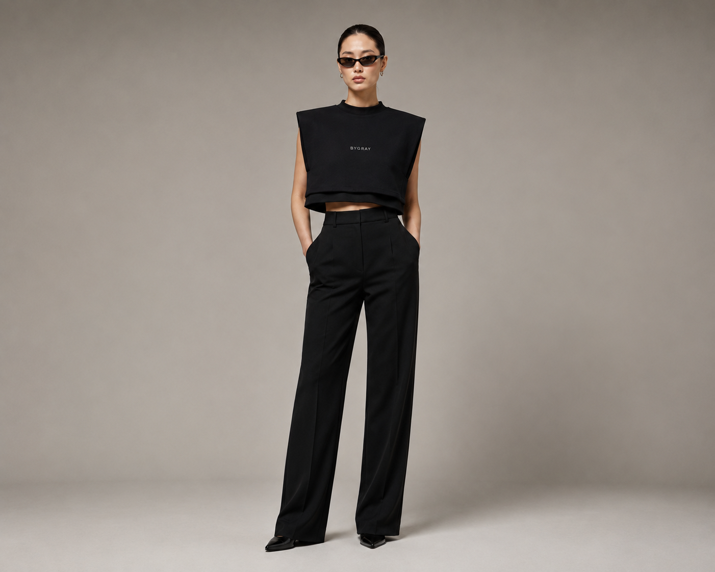 BYGRAY Power Shoulder Crop Top